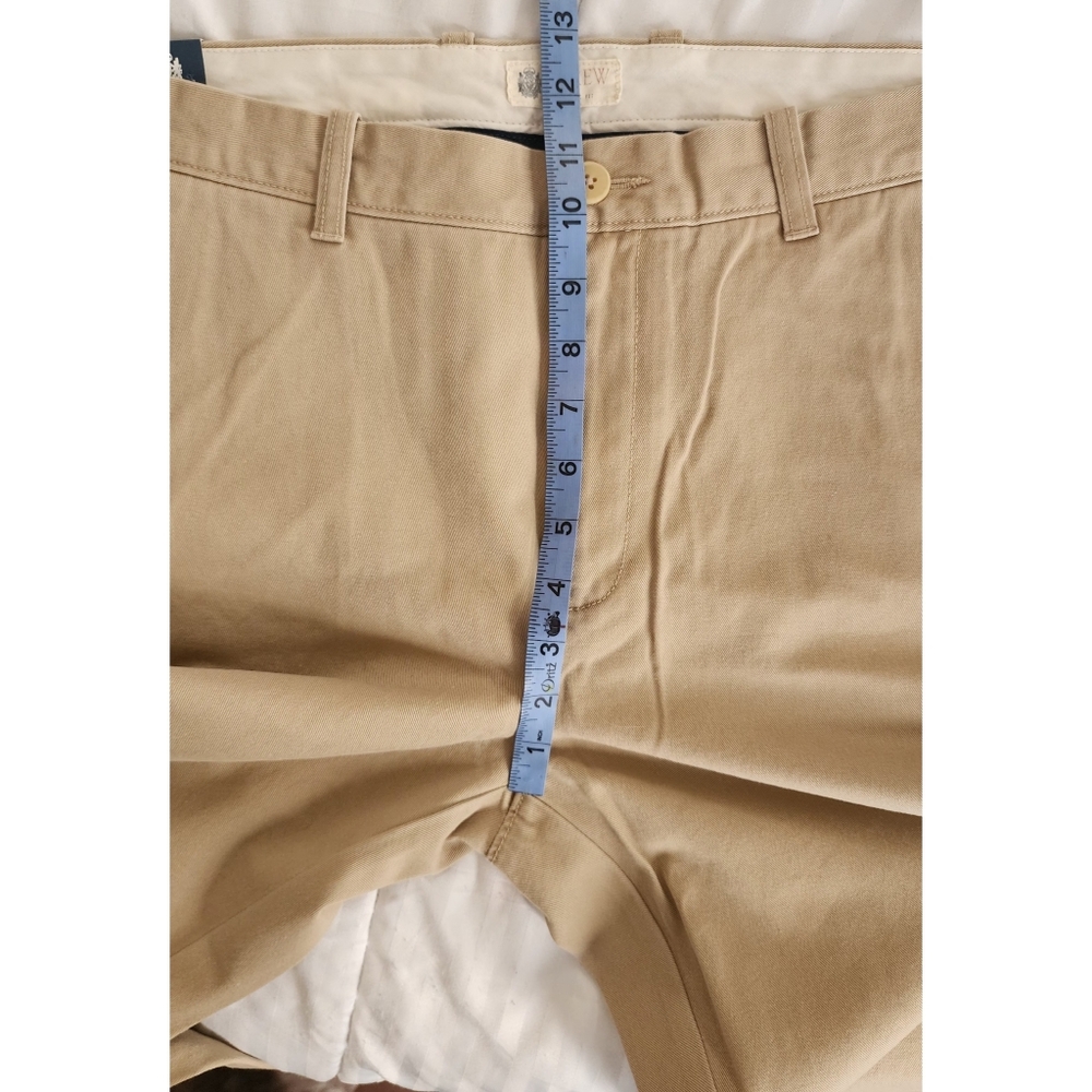 New J. Crew High-Rise Girlfriend Chino Pants in Khaki color Size 34X32 - Picture 9 of 11